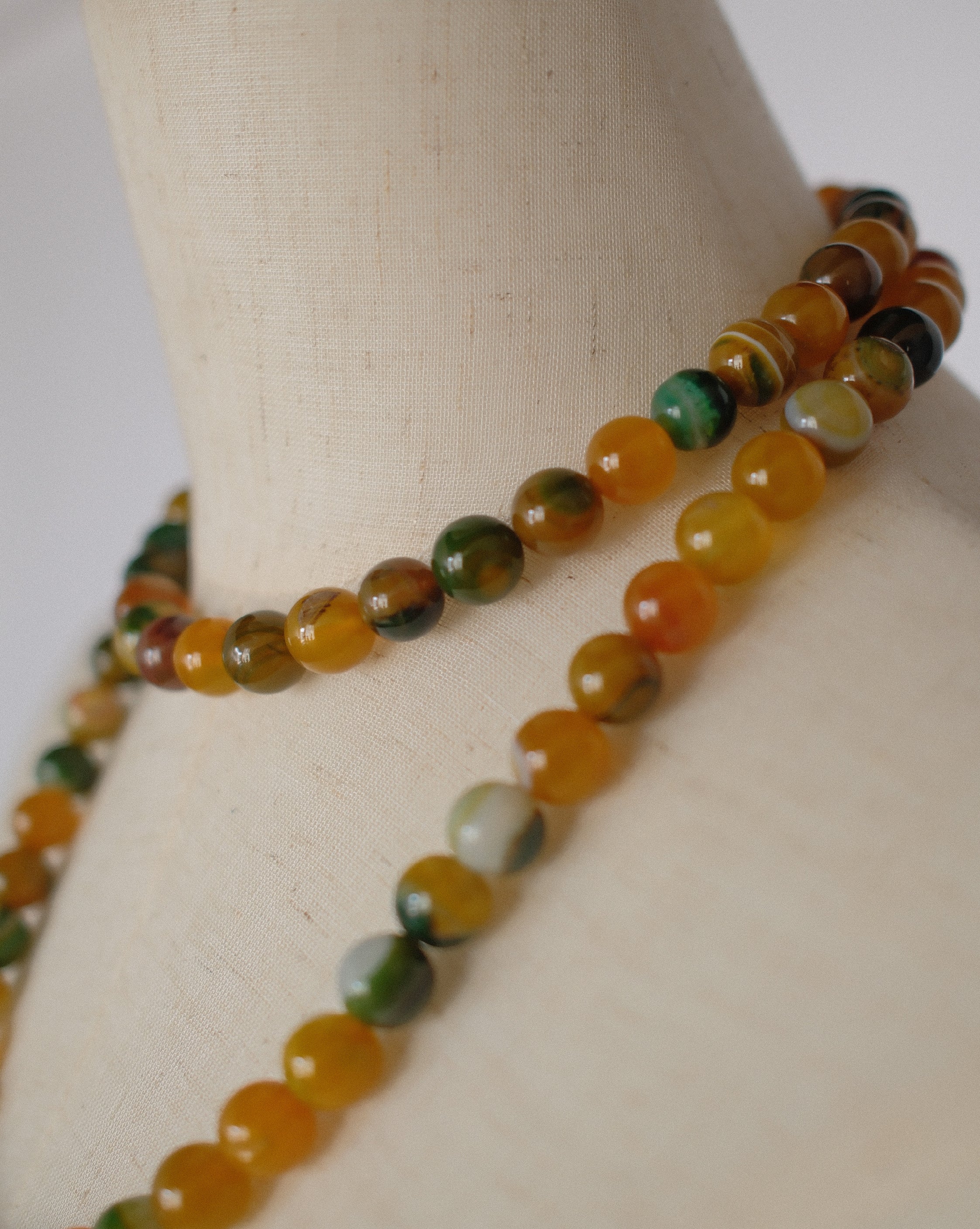 Beadline necklace G&Y
