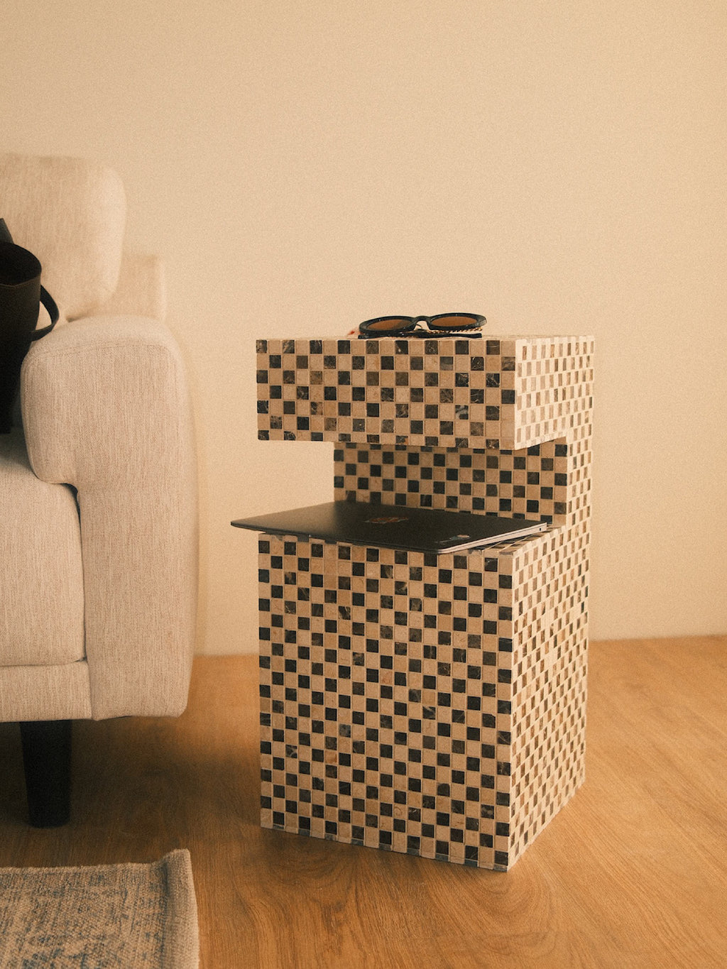 Rubik table
